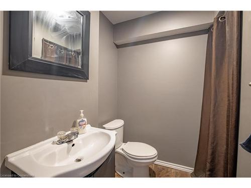 4553 Sussex Drive, Niagara Falls, ON - Indoor Photo Showing Bathroom