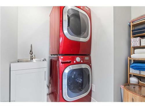 51 Camelot Drive, Hamilton, ON - Indoor Photo Showing Laundry Room