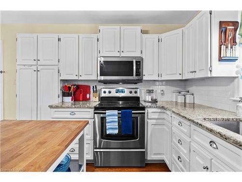 38 Parker Avenue, Ancaster, ON - Indoor Photo Showing Kitchen