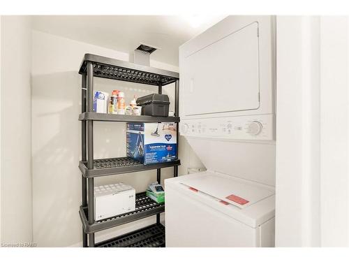 108-107 Bagot Street, Guelph, ON - Indoor Photo Showing Laundry Room