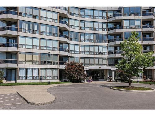 108-107 Bagot Street, Guelph, ON - Outdoor With Facade