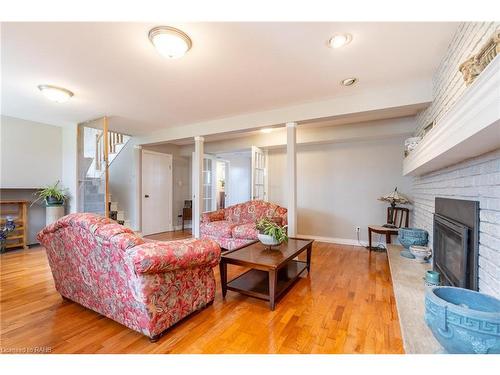 488 Townline Road, Niagara-On-The-Lake, ON - Indoor Photo Showing Living Room With Fireplace