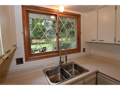 1036 Gallagher Road, Burlington, ON - Indoor Photo Showing Kitchen With Double Sink