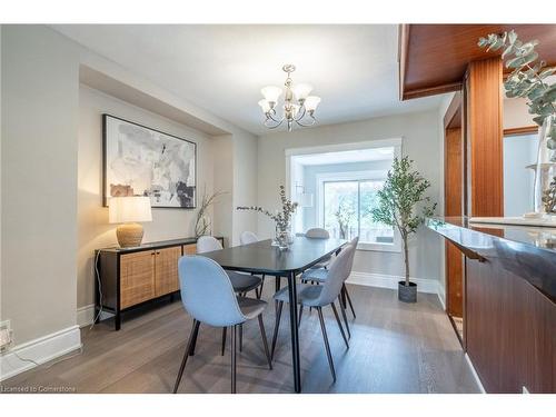 242 Glendale Avenue N, Hamilton, ON - Indoor Photo Showing Dining Room