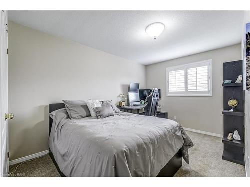 85 Foxborough Drive, Ancaster, ON - Indoor Photo Showing Bedroom