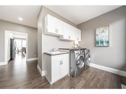 234 Burford-Delhi Townline Road, Scotland, ON - Indoor Photo Showing Laundry Room