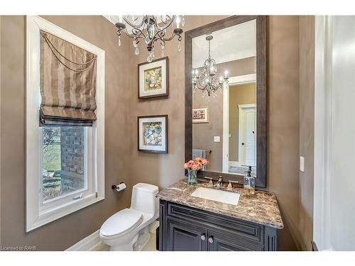 5100 14 Side Road, Milton, ON - Indoor Photo Showing Bathroom