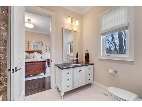 5100 14 Side Road, Milton, ON - Indoor Photo Showing Bathroom