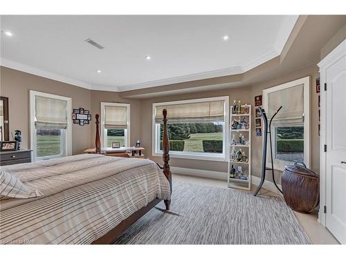 5100 14 Side Road, Milton, ON - Indoor Photo Showing Bedroom