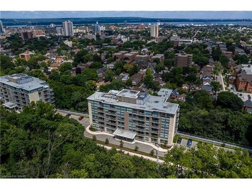 506-467 Charlton Avenue E, Hamilton, ON - Outdoor With View