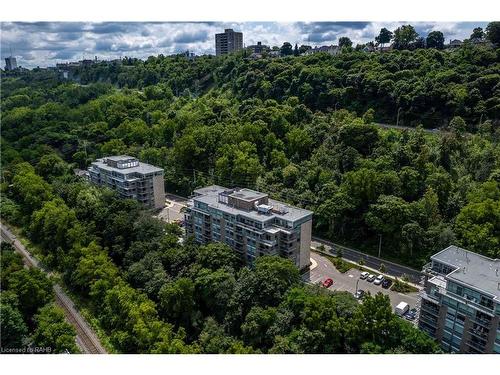 506-467 Charlton Avenue E, Hamilton, ON - Outdoor With View