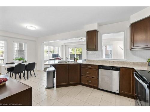 128 Mcmonies Drive, Waterdown, ON - Indoor