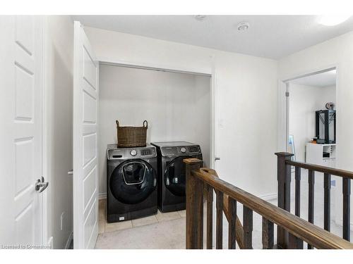 128 Mcmonies Drive, Waterdown, ON - Indoor Photo Showing Laundry Room