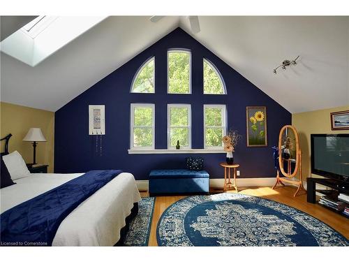 23 Northglen Avenue, St. Catharines, ON - Indoor Photo Showing Bedroom