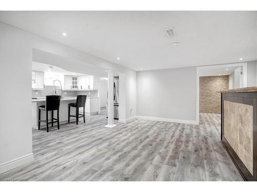 112 Sunrise Drive, Hamilton, ON - Indoor