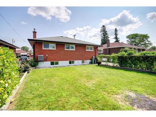 112 Sunrise Drive, Hamilton, ON - Outdoor