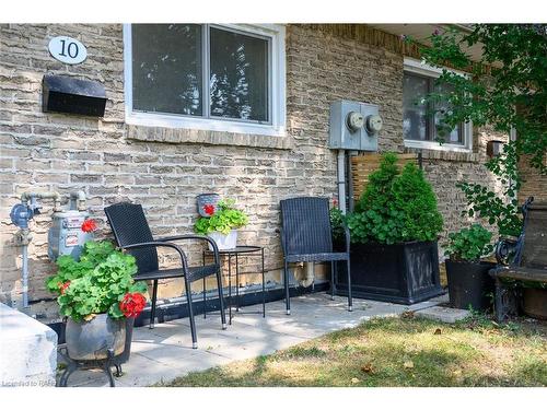 10-2050 Upper Middle Road, Burlington, ON - Outdoor With Deck Patio Veranda