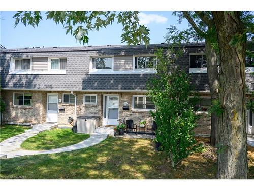 10-2050 Upper Middle Road, Burlington, ON - Outdoor With Facade