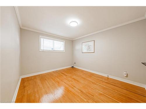 38 Cardinal Drive, Hamilton, ON - Indoor Photo Showing Other Room