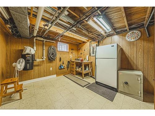 38 Cardinal Drive, Hamilton, ON - Indoor Photo Showing Basement