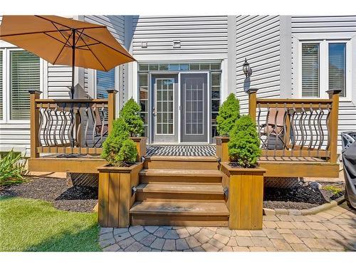 5646 Roseville Court, Burlington, ON - Outdoor With Deck Patio Veranda