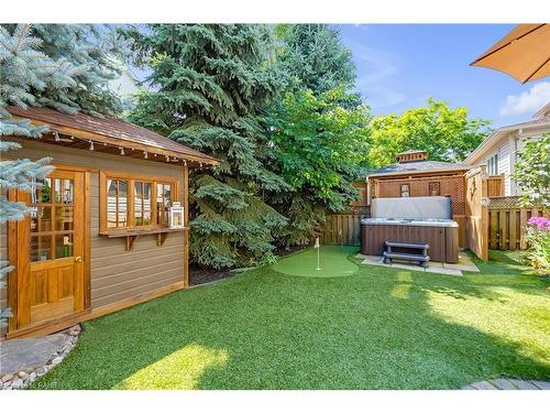 5646 Roseville Court, Burlington, ON - Outdoor With Deck Patio Veranda With Exterior