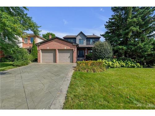 2107 Country Club Drive, Burlington, ON 