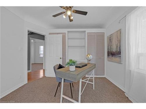 183 Federal Street, Stoney Creek, ON - Indoor Photo Showing Dining Room