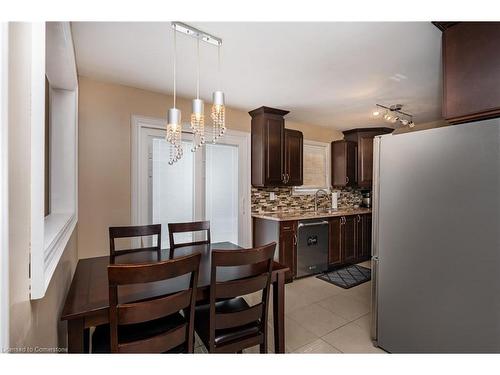 674 Laurier Avenue, Milton, ON - Indoor Photo Showing Dining Room