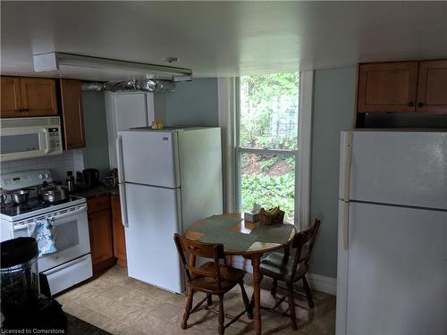 10 - 12 Murney Street, Belleville, ON - Indoor Photo Showing Kitchen