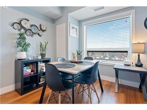 607-1 Wellington Street, Brantford, ON - Indoor Photo Showing Dining Room