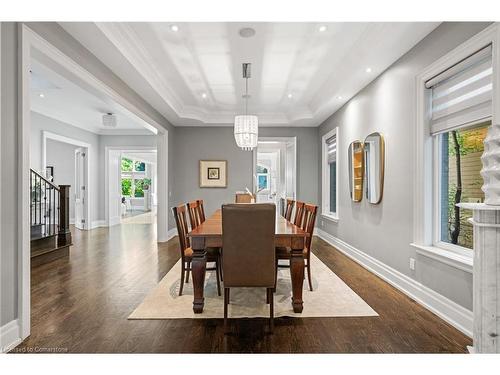 1290 Lakebreeze Drive, Mississauga, ON - Indoor Photo Showing Dining Room