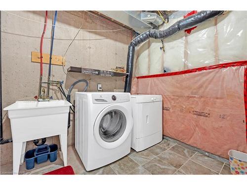 12-151 Green Road, Stoney Creek, ON - Indoor Photo Showing Laundry Room