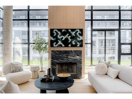 Ph1-20 Niagara Street, Toronto, ON - Indoor Photo Showing Living Room With Fireplace