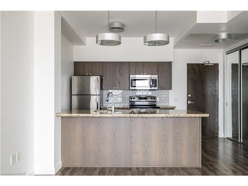 1003-112 King Street E, Hamilton, ON - Indoor Photo Showing Kitchen With Stainless Steel Kitchen