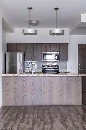 1003-112 King Street E, Hamilton, ON - Indoor Photo Showing Kitchen With Stainless Steel Kitchen With Upgraded Kitchen