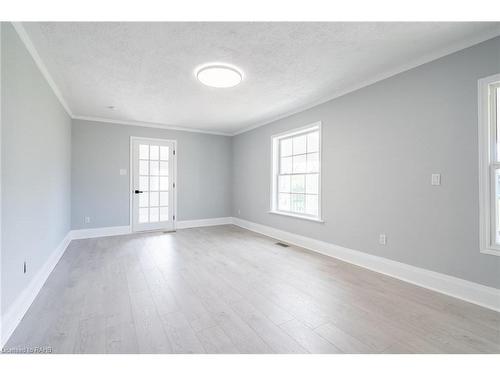 728 Gorham Road, Ridgeway, ON - Indoor Photo Showing Other Room