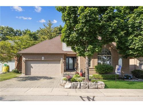 18-1150 Skyview Drive, Burlington, ON - Outdoor