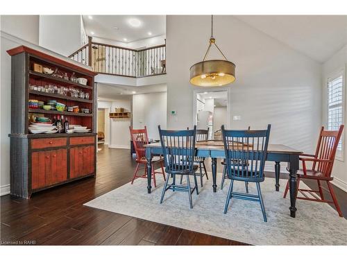 18-1150 Skyview Drive, Burlington, ON - Indoor Photo Showing Dining Room