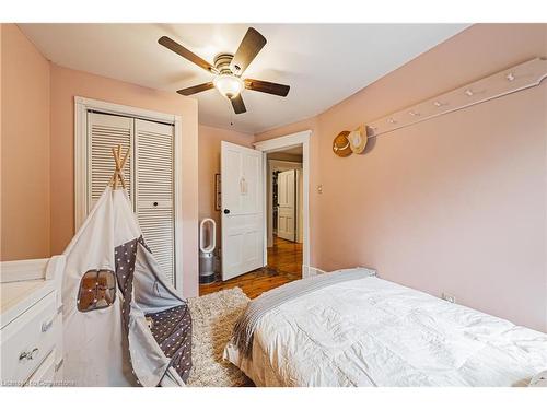 65 Banff Street, Caledonia, ON - Indoor Photo Showing Bedroom