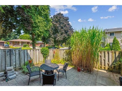 19-11 Colmar Place, Dundas, ON 