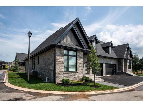 11 Primrose Street, Pelham, ON - Outdoor With Facade