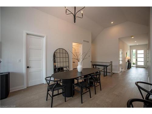 11 Primrose Street, Pelham, ON - Indoor Photo Showing Dining Room