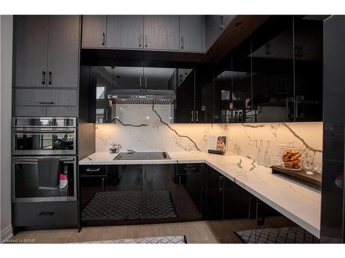 11 Primrose Street, Pelham, ON - Indoor Photo Showing Kitchen