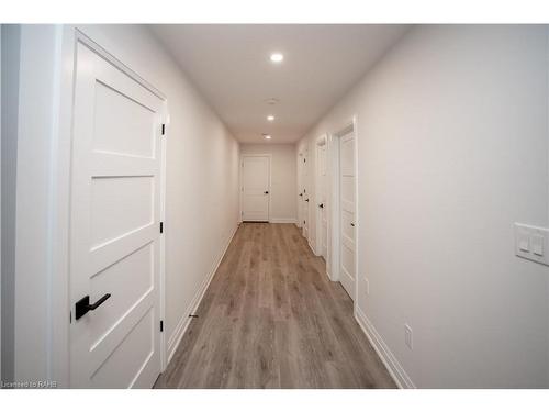 11 Primrose Street, Pelham, ON - Indoor Photo Showing Other Room