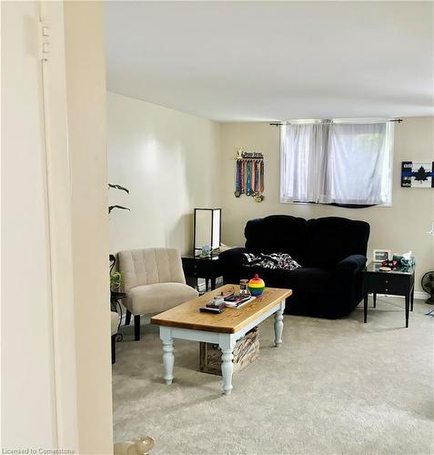 2-508 Andrew Street E, Shelburne, ON - Indoor Photo Showing Living Room