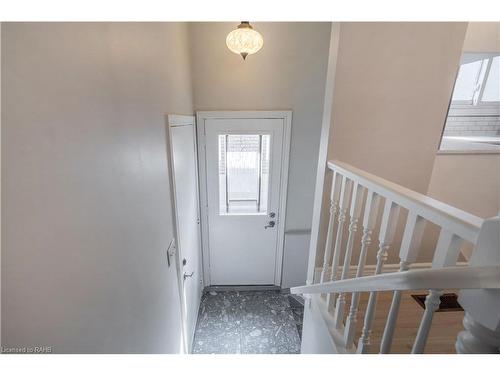 296 Clifton Downs Road, Hamilton, ON - Indoor Photo Showing Other Room