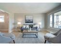 296 Clifton Downs Road, Hamilton, ON  - Indoor Photo Showing Living Room 