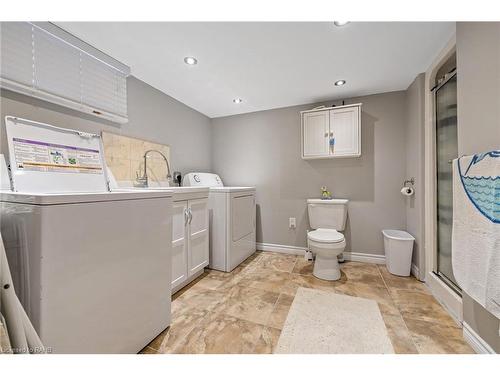 625 Tate Avenue, Hamilton, ON - Indoor Photo Showing Laundry Room