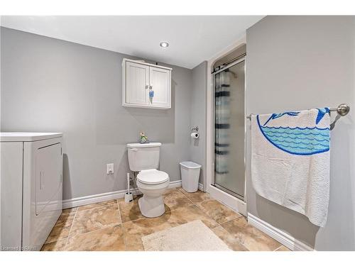 625 Tate Avenue, Hamilton, ON - Indoor Photo Showing Bathroom